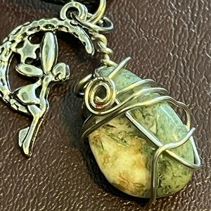 Handcrafted Polished Stone Pixie Necklace